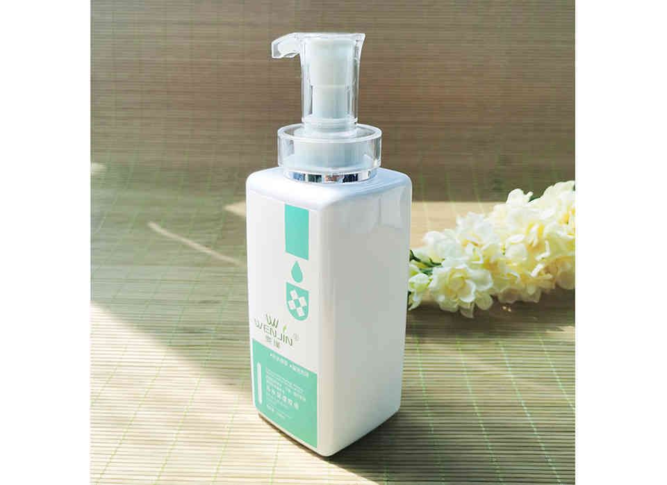 雯瑾补水保湿精华液的美狐商品图