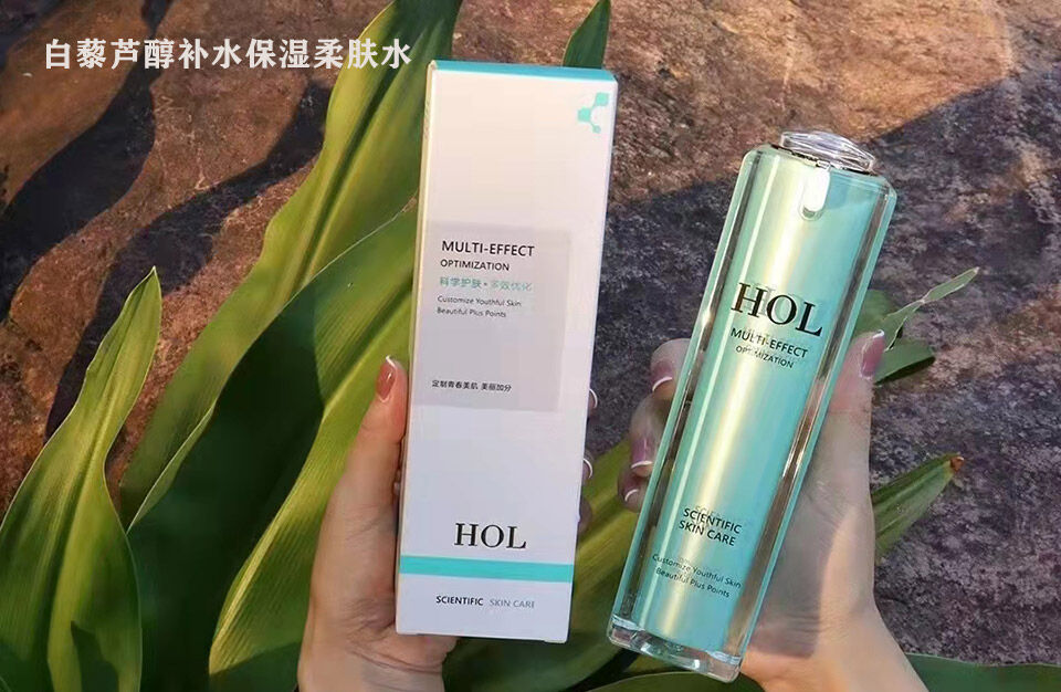 涵后白藜芦醇补水保湿柔肤水的美狐商品图